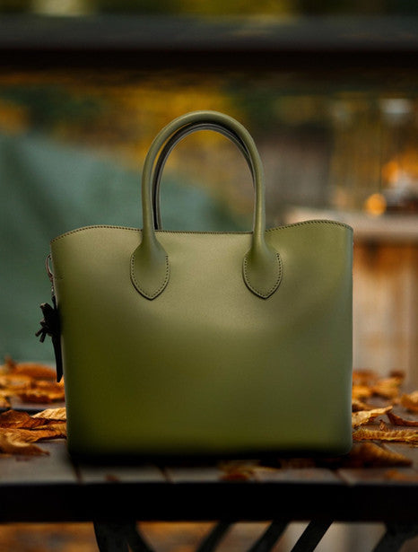 Forest Green Madison Tote with keychain