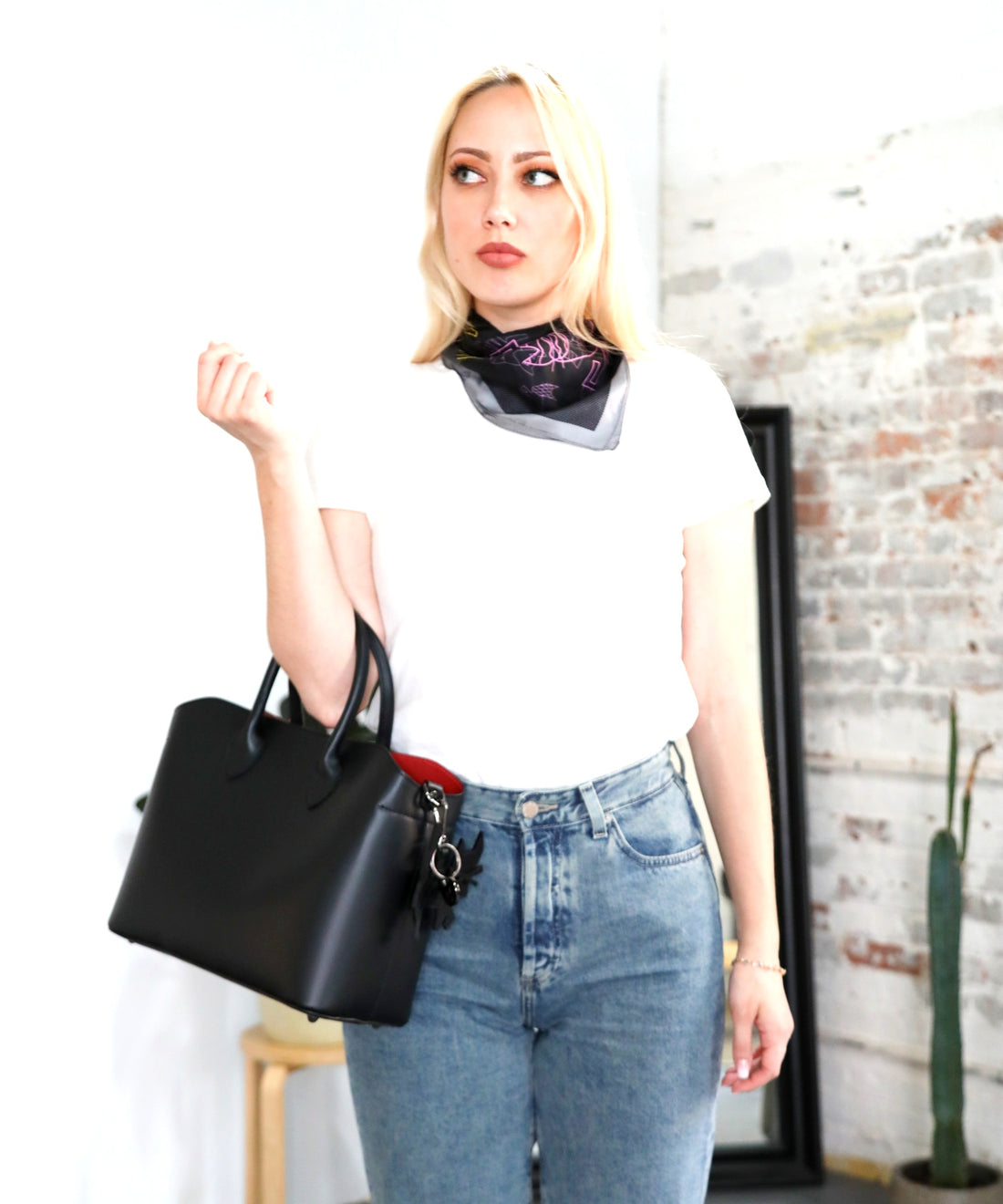 Black Madison Tote With Keychain